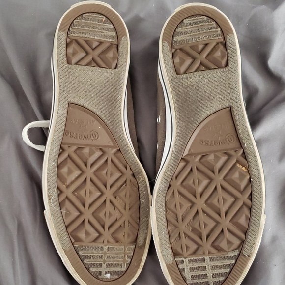 Gray Converse Chuck Taylor shoes size 8 - Picture 2 of 5